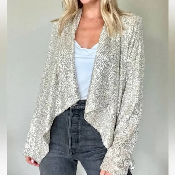 SIX/FIFTY dreams sequin blazer in champagne NWT Size  Small - Picture 1 of 5